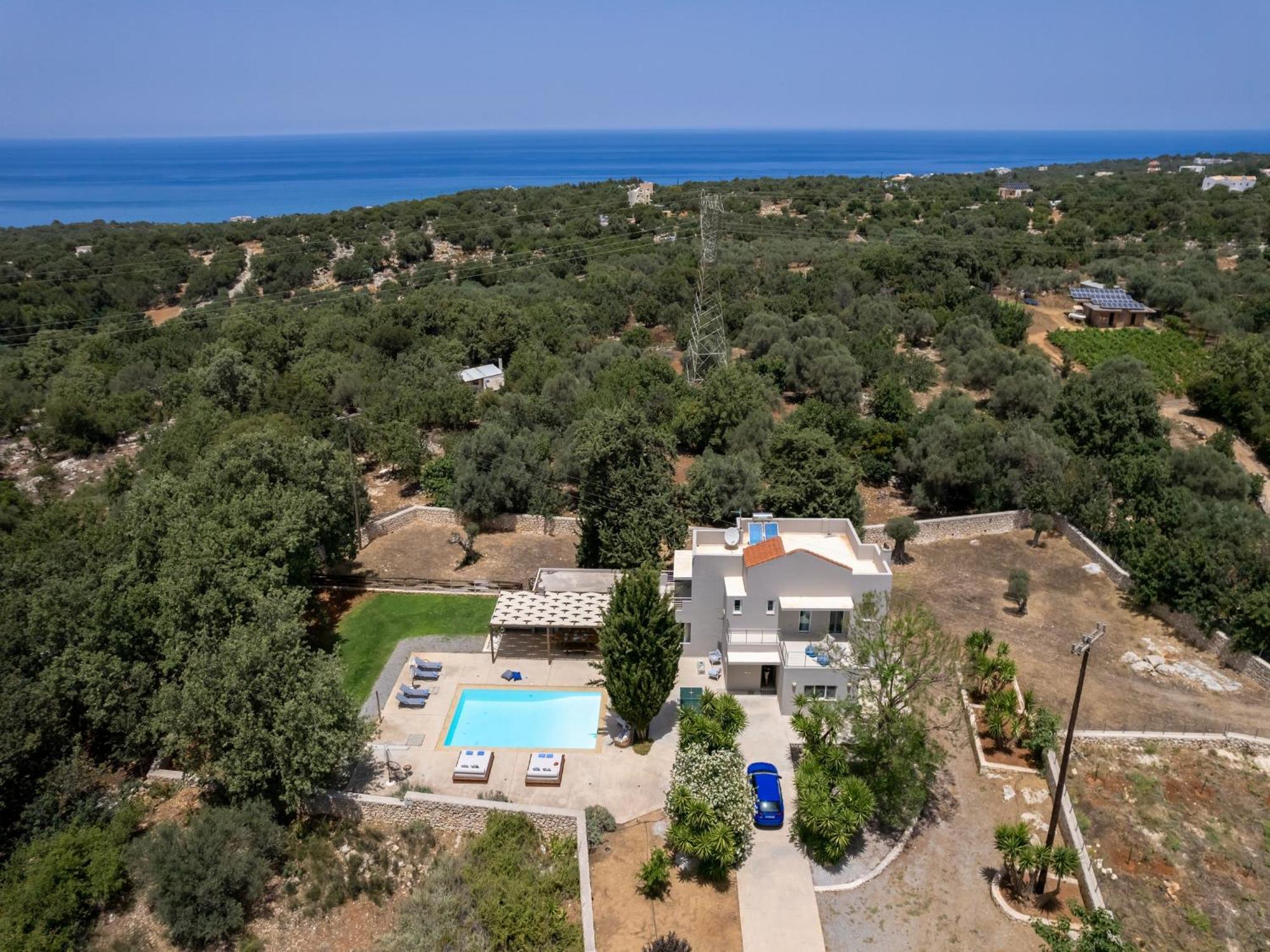 Villa Ellie - Heated Pool, Playground, Garden & Bbq! Vederoi Luaran gambar