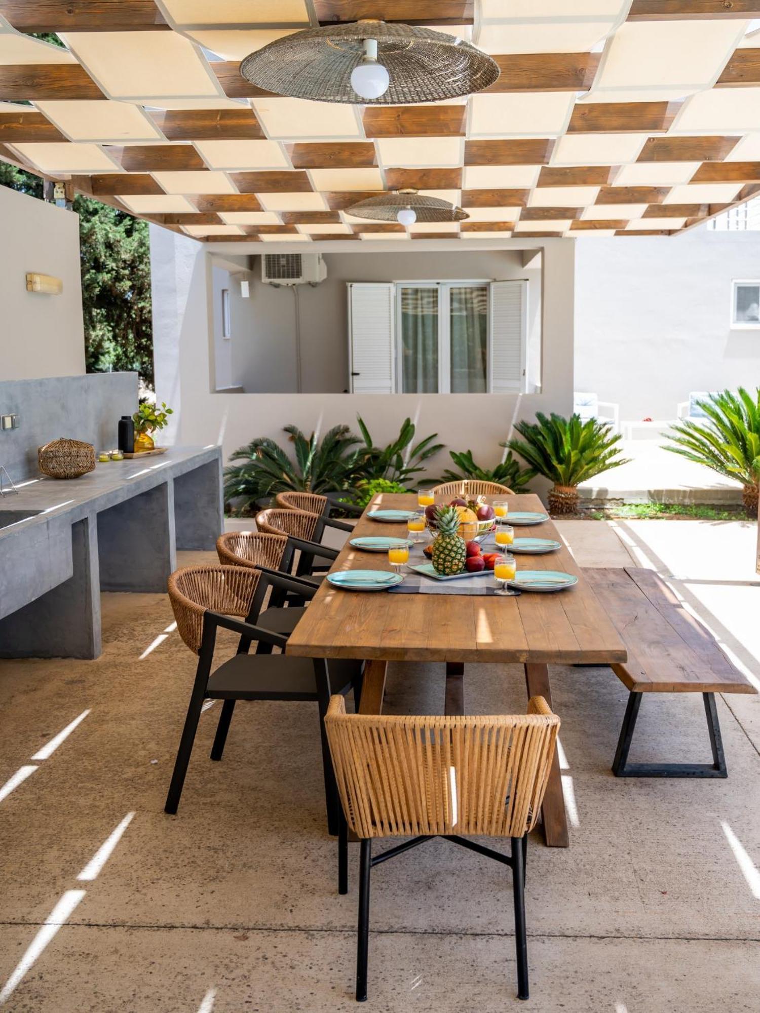 Villa Ellie - Heated Pool, Playground, Garden & Bbq! Vederoi Luaran gambar