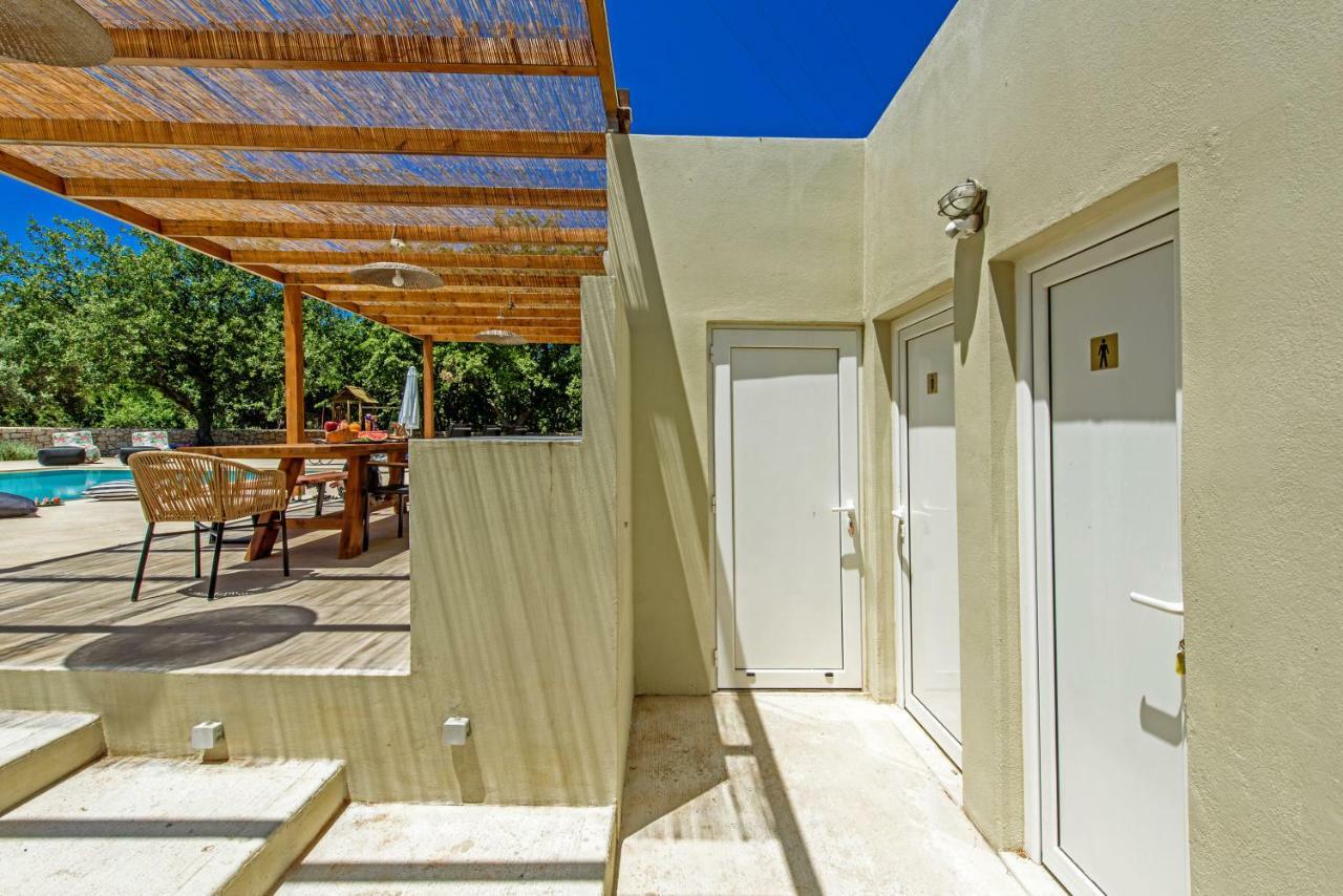 Villa Ellie - Heated Pool, Playground, Garden & Bbq! Vederoi Luaran gambar